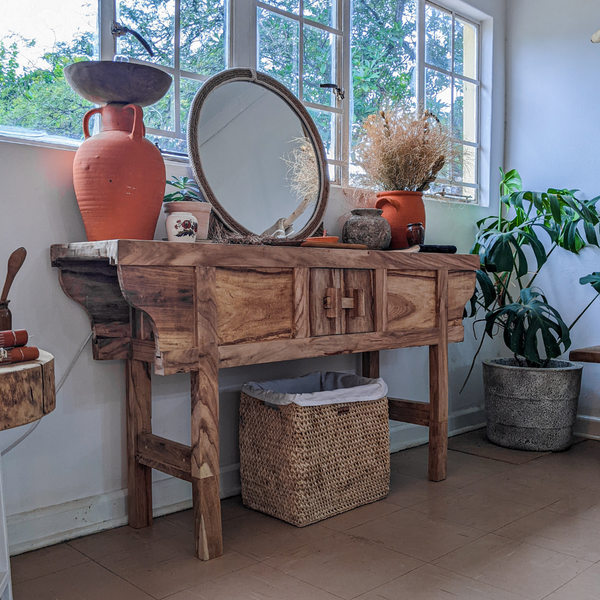 Kosa Dongbei Console Table